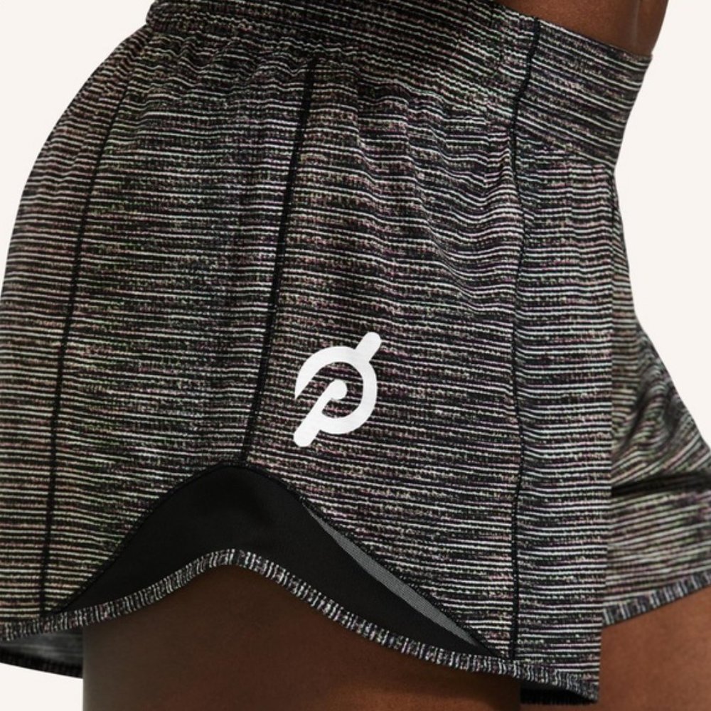 Lululemon Peloton Limitless Hotty Hot Shorts 4" Multi Lined Size 6 Tall